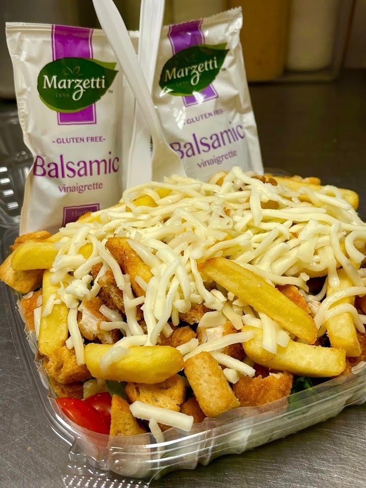 Fellinis Pizzeria by null