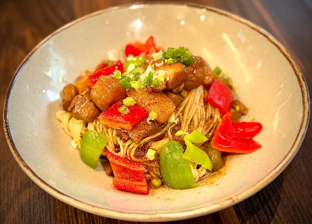 Shake Shake Fresh Noodle by null