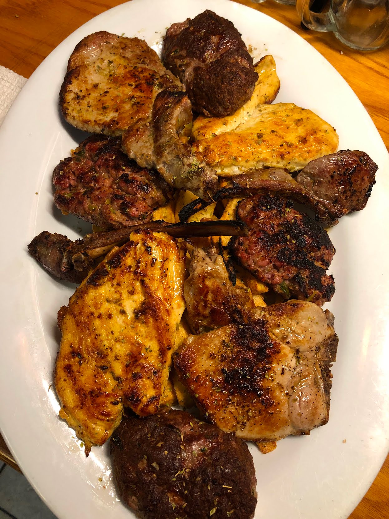 Gregory's 26 Corner Taverna by null