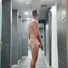 Easaatbaaaaaa ubk zo cdlujg jpg x Gym shower