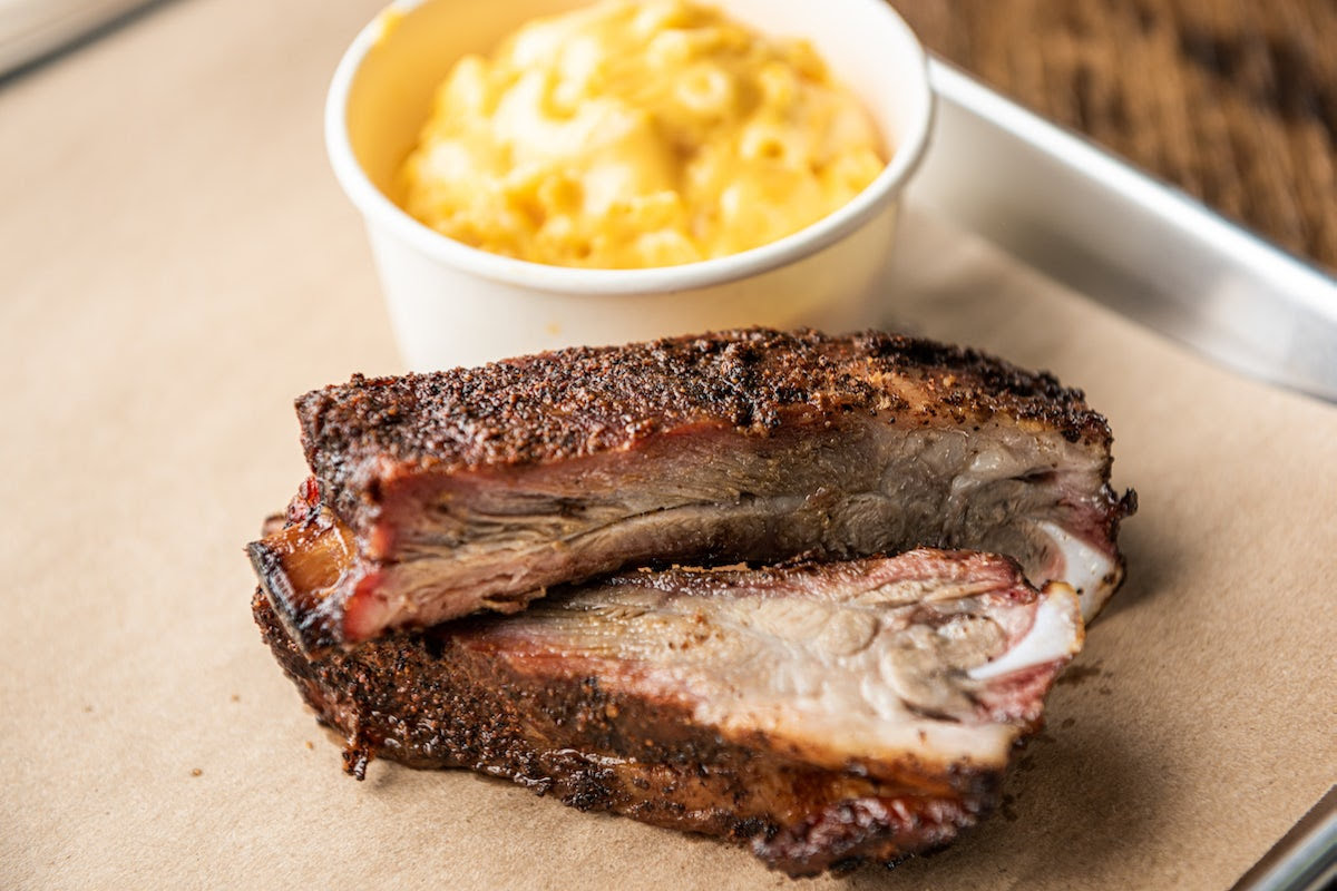 Smokey Mo's BBQ by null