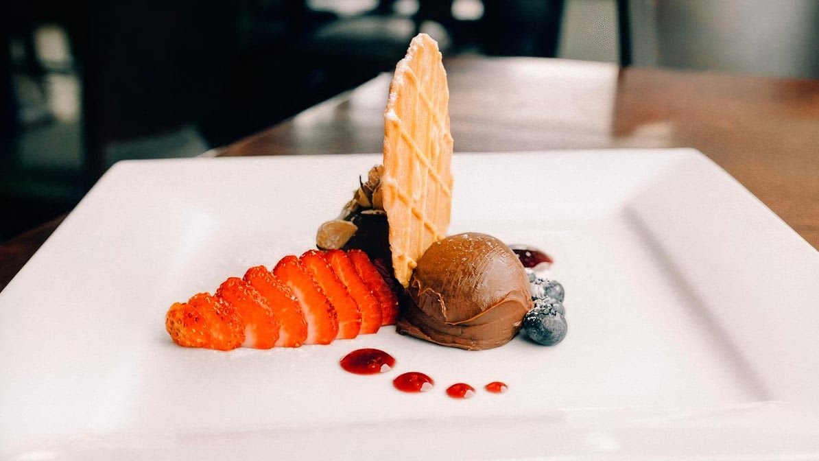 Maru Sushi & Grill by null