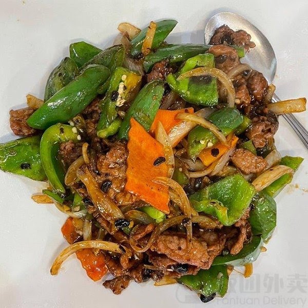 Yummy Yummy Noodles by null