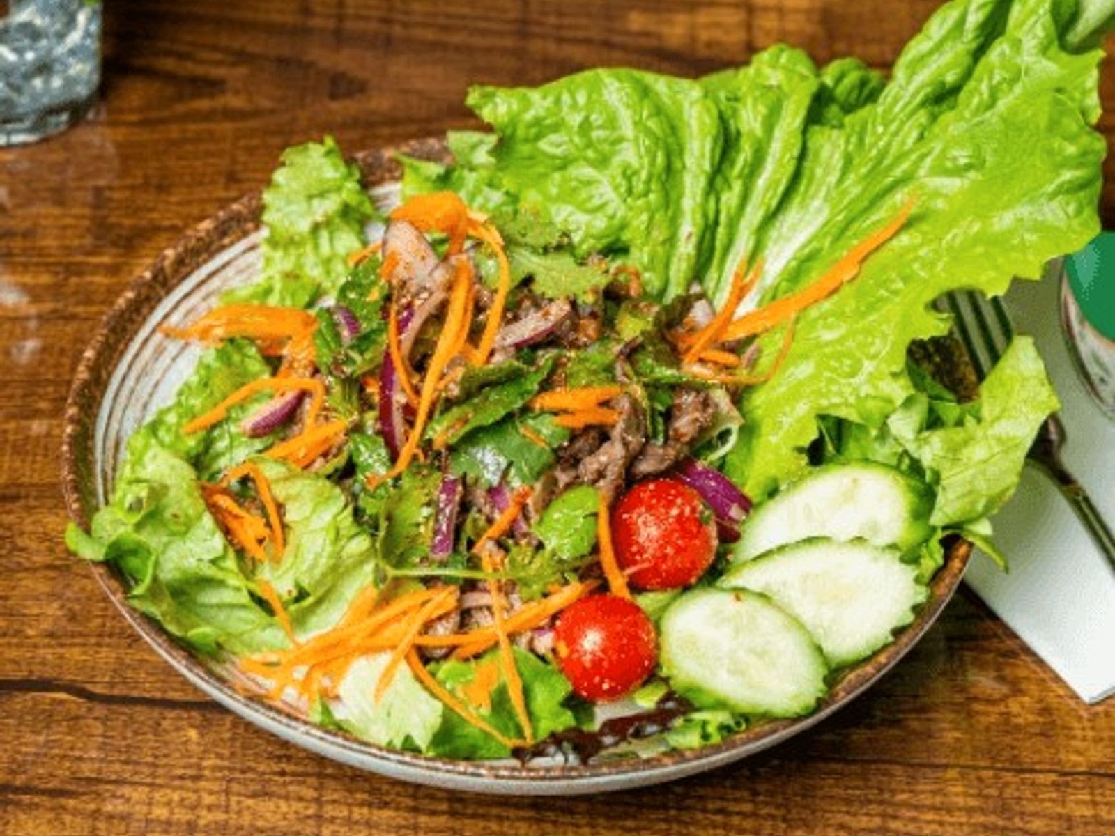 Jaew Thai Cuisine by null