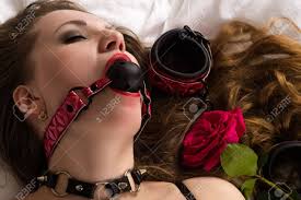 猿轡画像|スレーブ イメージで猿轡かませた女性の肖像の写真素材・画像素材 Image 29384837