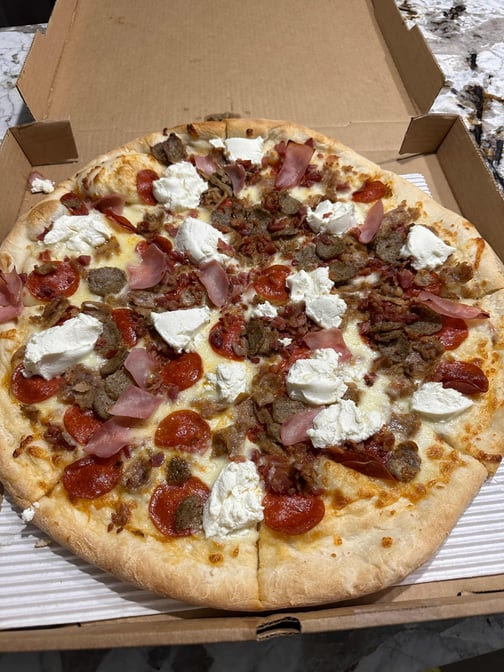 Palace Pizza by null