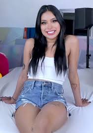 Venus hot brunette model venus removes mobile porn jpg x Venus model