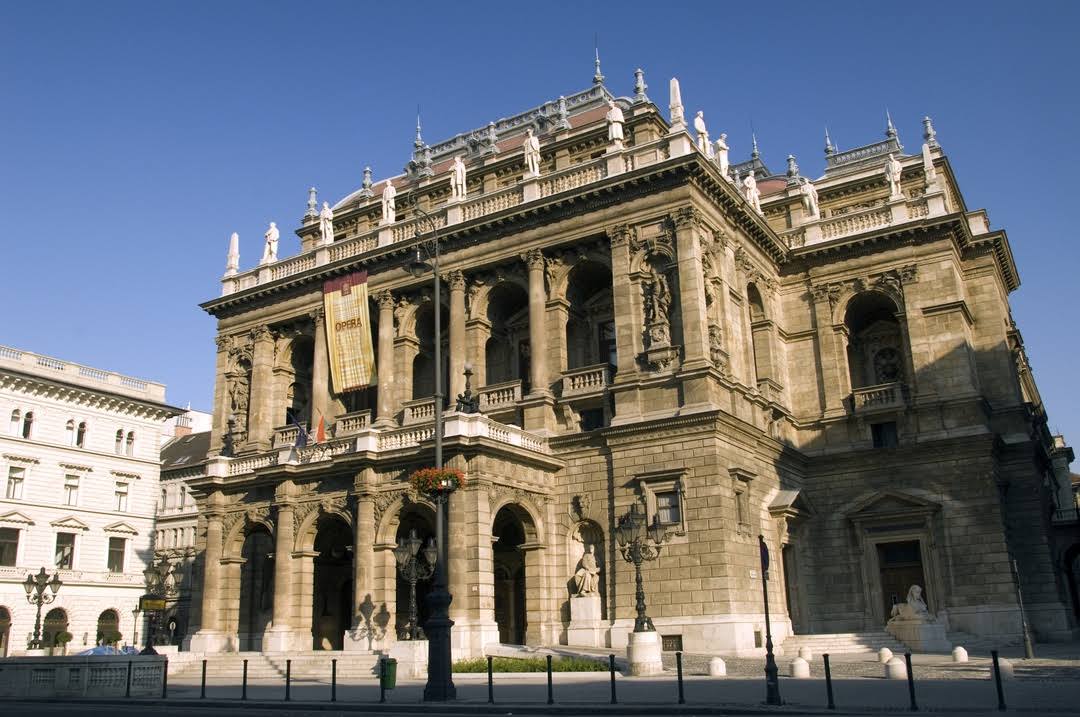 Hungarian State Opera by Google