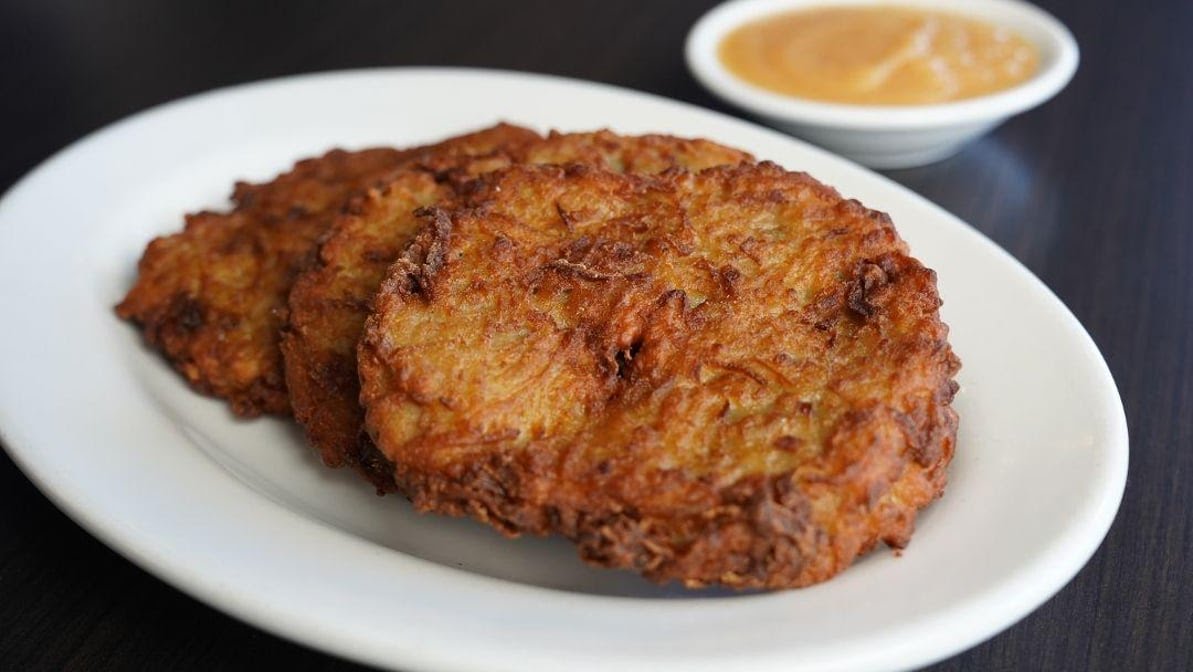 Ben's Kosher Delicatessen Restaurant & Caterers by null