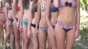 andid bikini teens |Free AI Wallpaper Generator 4K - AI Generated Images & Art — Blonde teen in  bikini