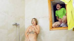 Watching porn masturbation on hidden cam jpg x Hidden voyeur