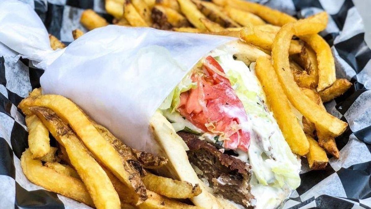 Harbor East Delicatessen & Pizzeria by null