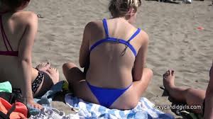 Boat girl bikini creepshots jpg x Bikini candid beach