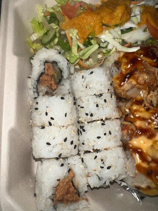 Sushi Vegan by null