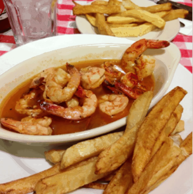 Doe's Eat Place by null