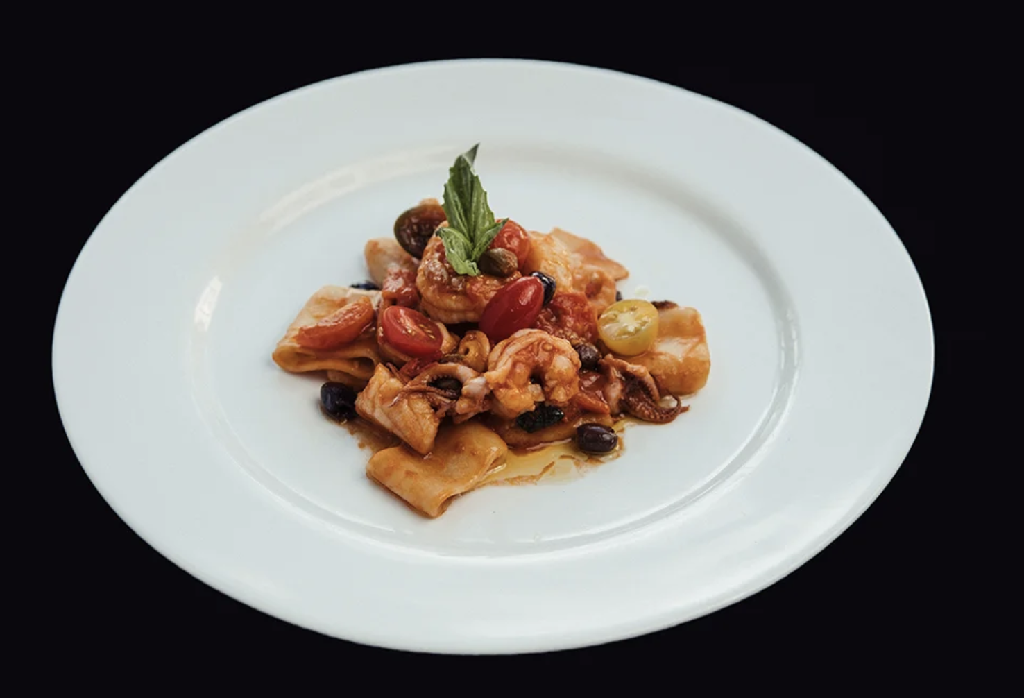 Ferraro's Kitchen Restaurant and Wine Bar by null