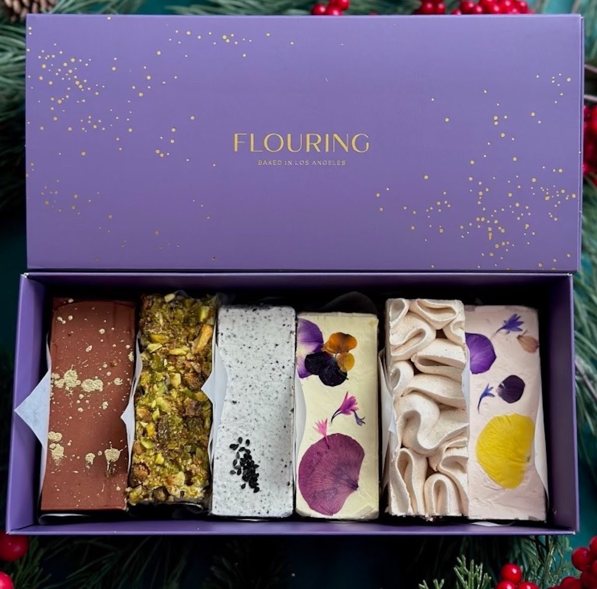 Flouring Cake Shop by null
