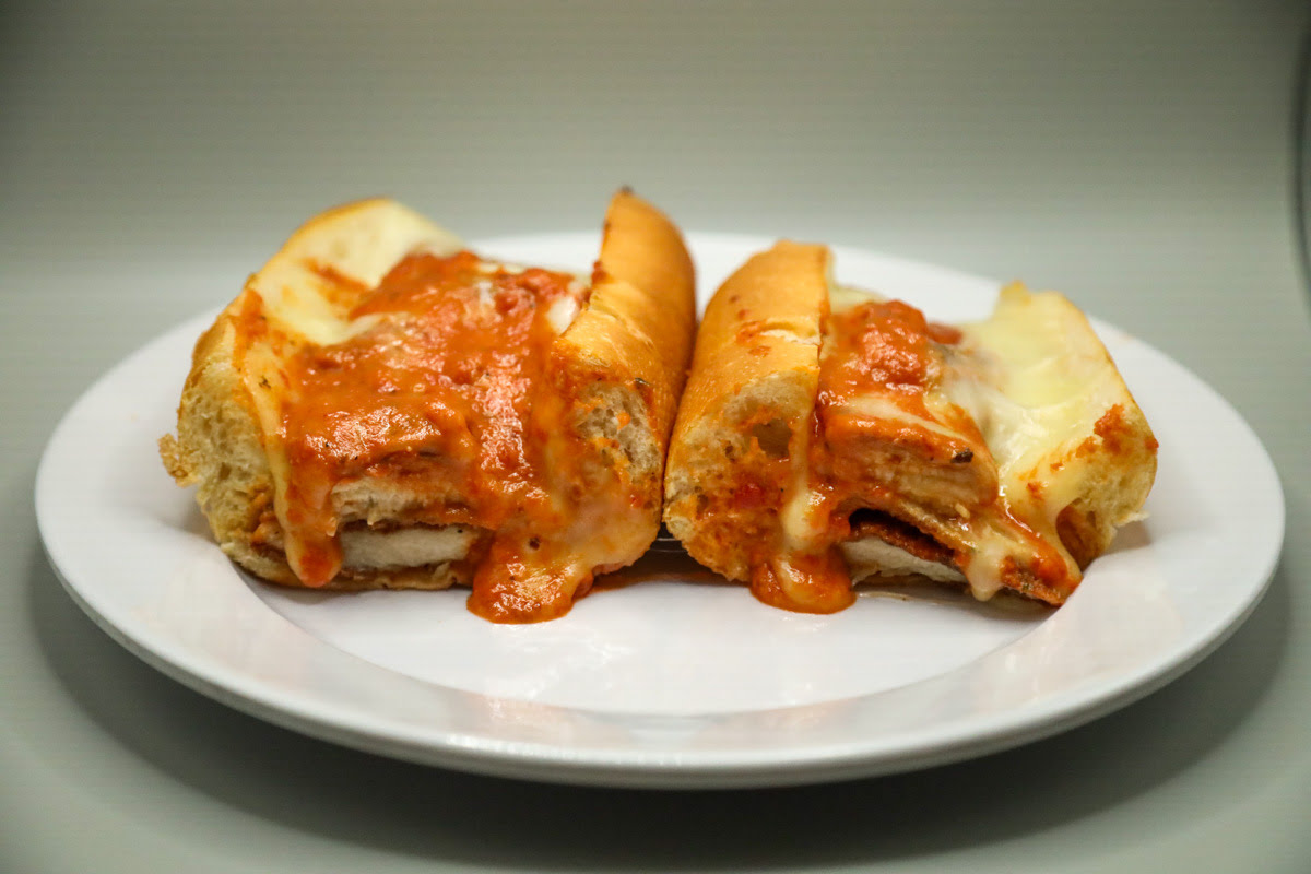 Robert's Pizzeria by null