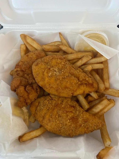 Josie's Pizza & Wings-MetroWest by null