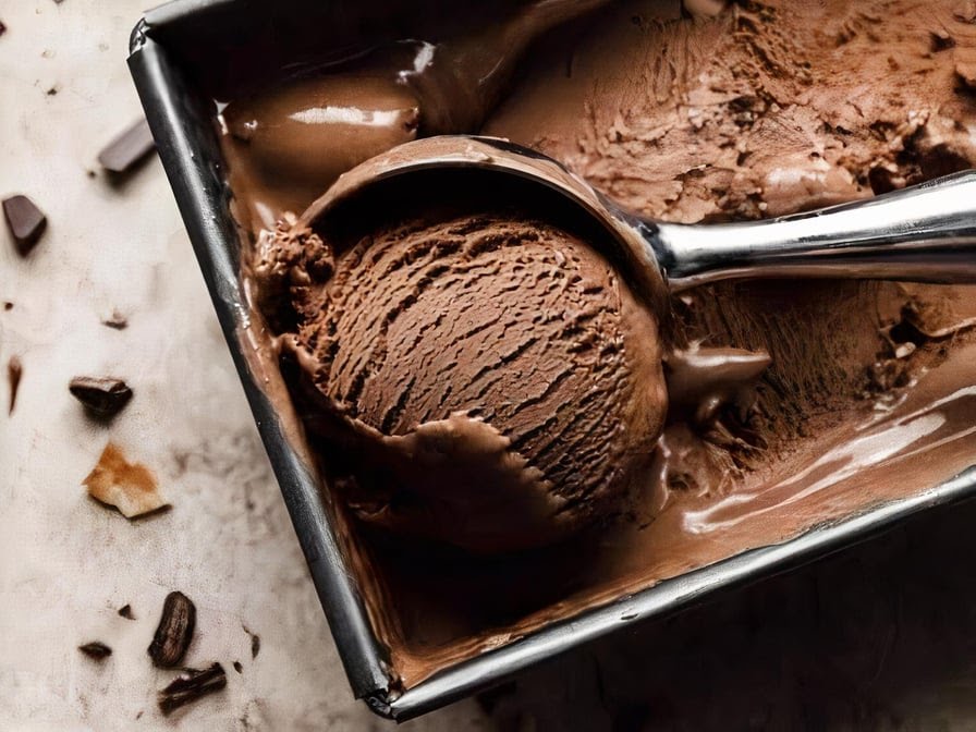 The Enormous Crocodile & Shake Bar by null