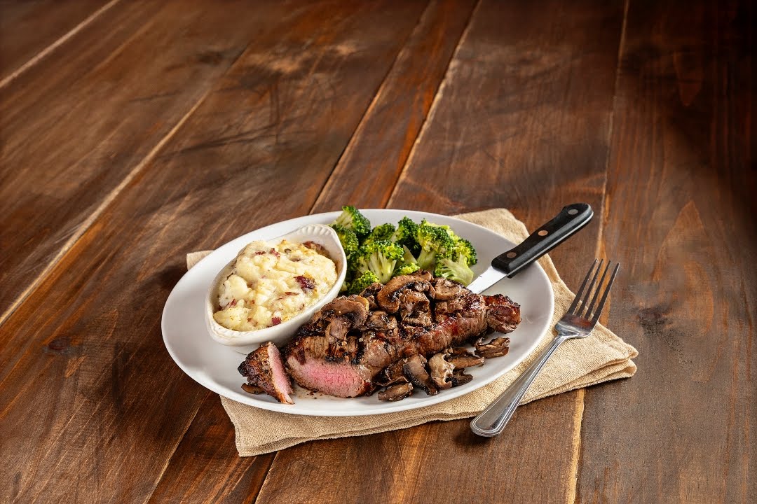 UNO Pizzeria & Grill by null