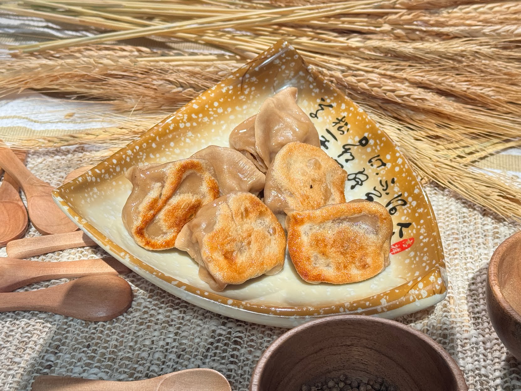 Dumpling The Noodle by null