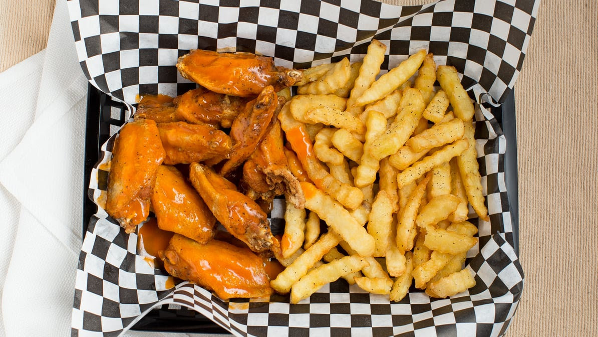 Harold's Chicken & Ice Bar by null