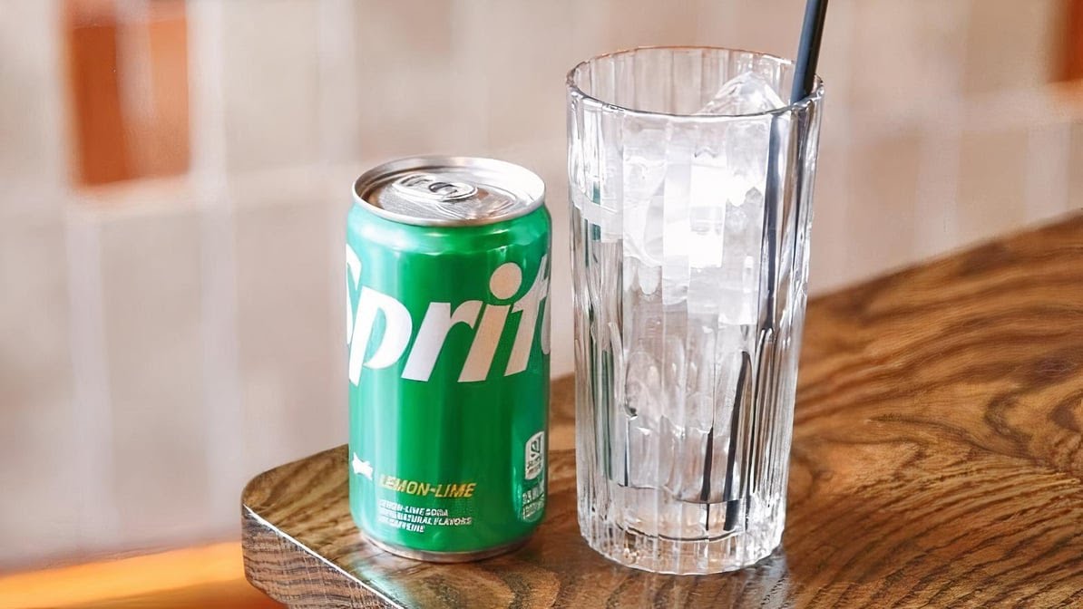 Hill East Burger by null