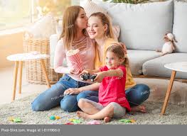 tiny lesbians|tiny lesbian in need of roasting : r/RoastMe