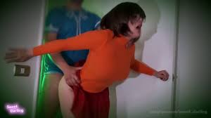E bfa sexvr vrcosplayx velma and daphne investigate your cock for porn parody jpg x Velma costume