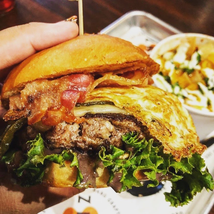 Bunz Handcrafted Burgers by null
