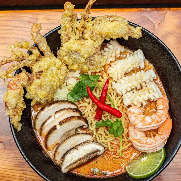 Oishii Ramen Cafe by null
