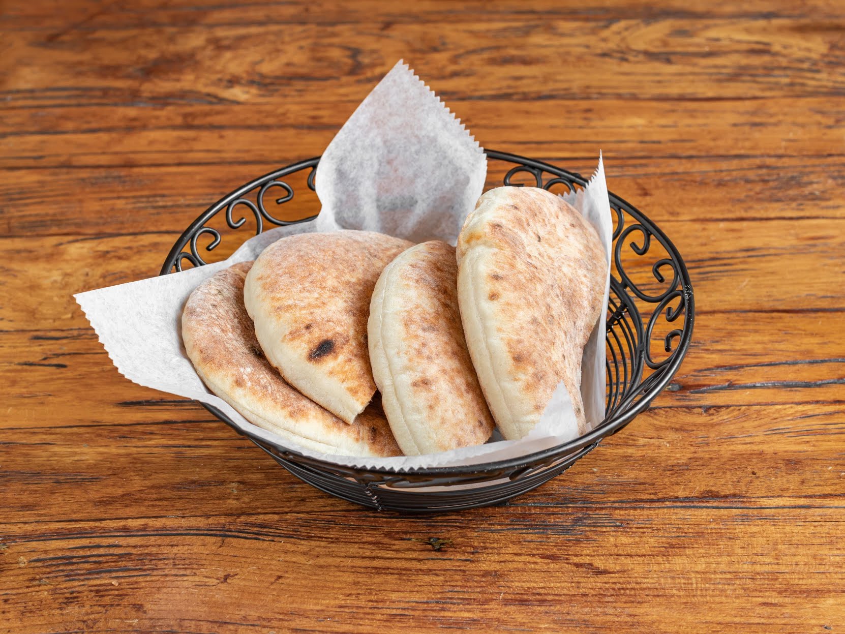 Zizi Wine Bar by null