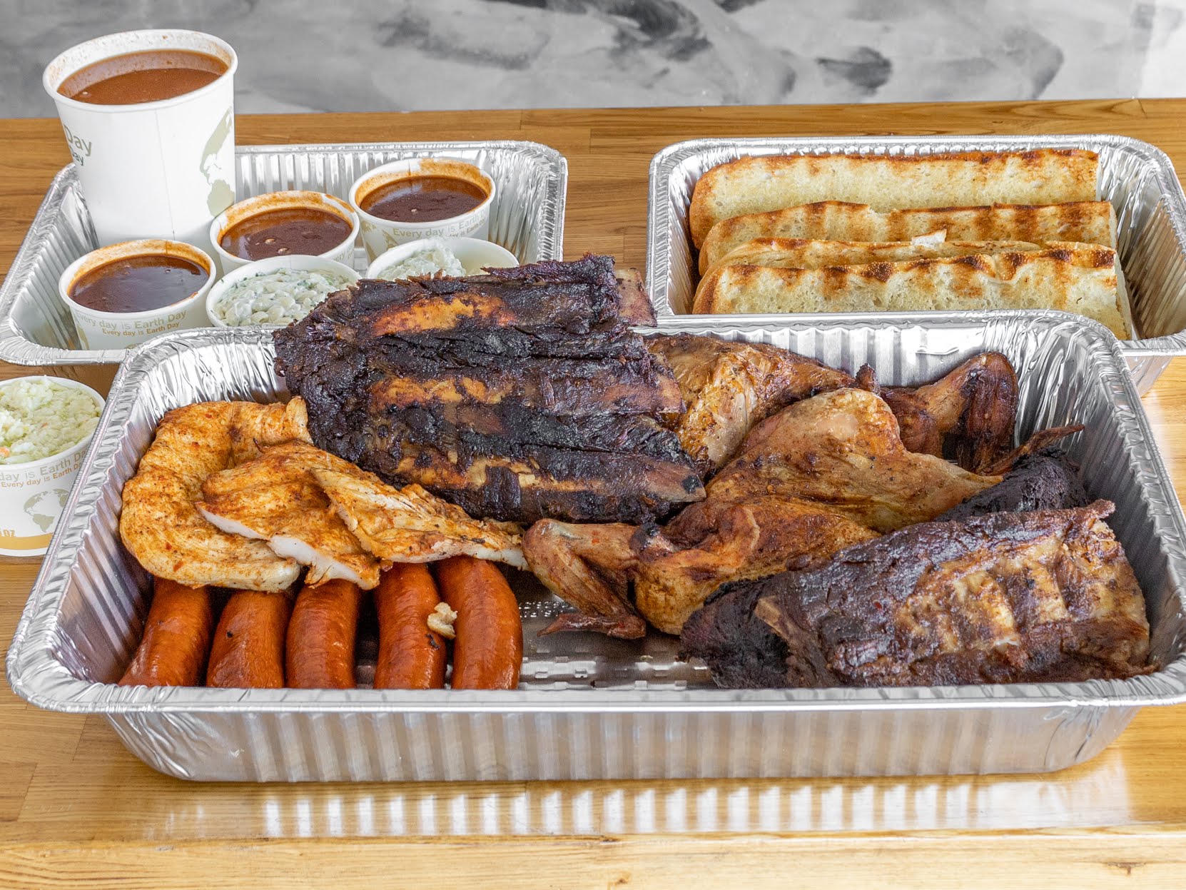 BUSTERS BBQ by null