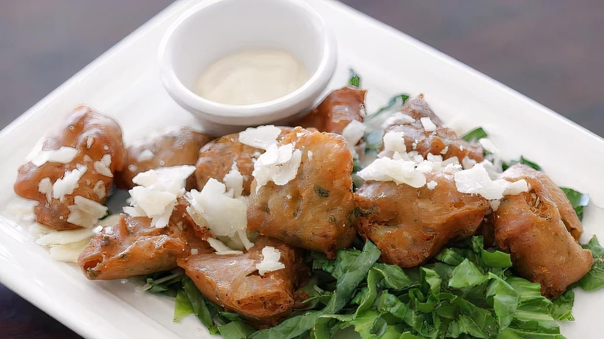 Flying Artichoke by null