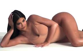 Wow kylie jenner getting full nude pictures leaked jpg x Kylie jenner sexy