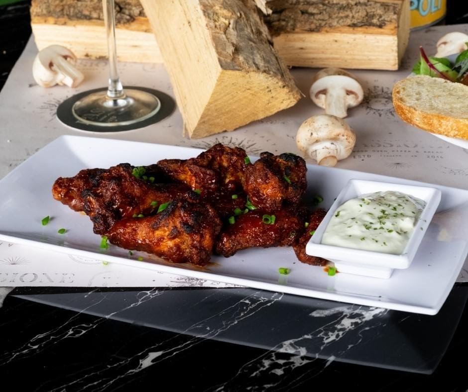 Passione Wood Oven Pizza & Wings by null