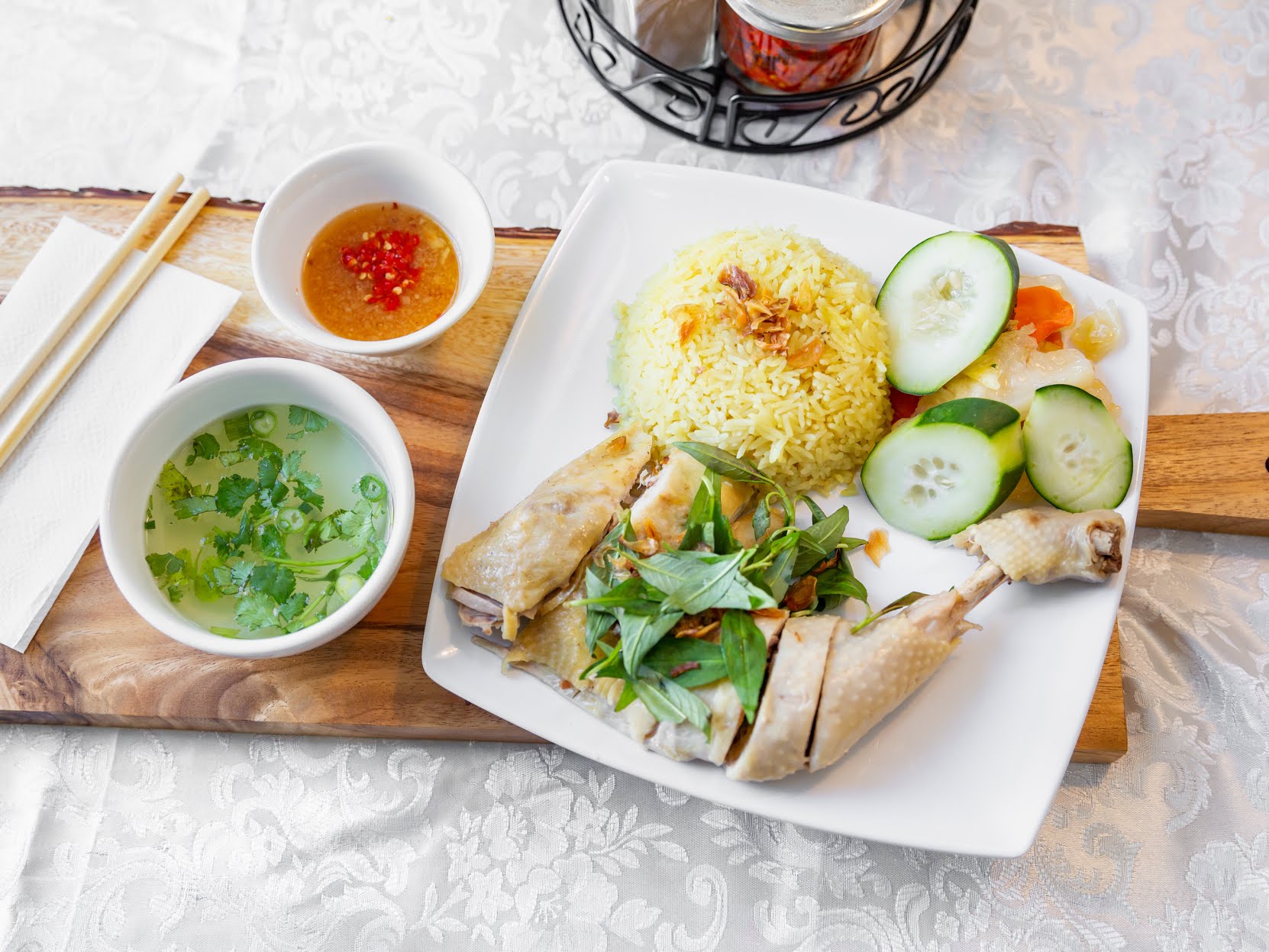DK CUISINE by null