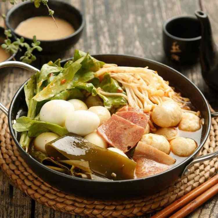 MDM Noodles by null