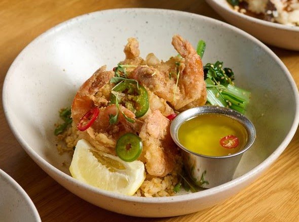 Mahi ‘ai Table by null