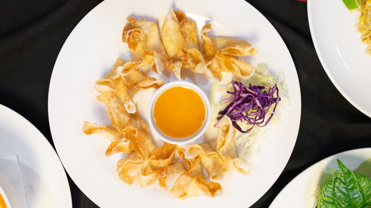 Thai Diner by null