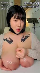 Korean webcam videos jpg x Korean big tits webcam bj