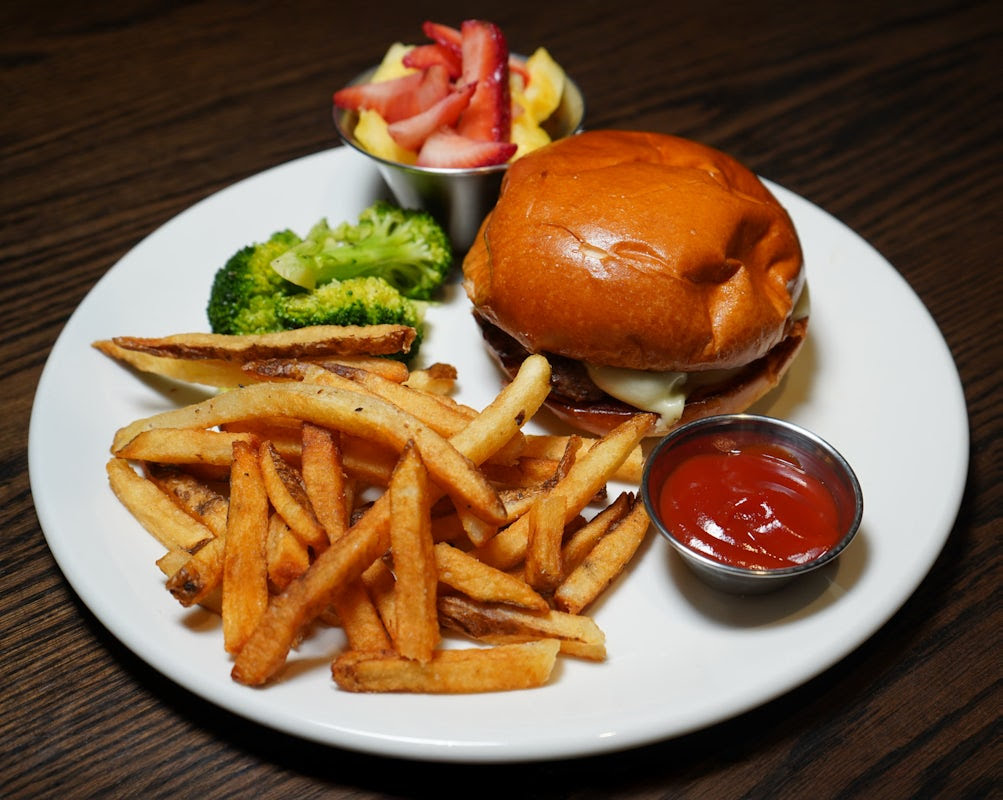 Burtons Grill & Bar by null