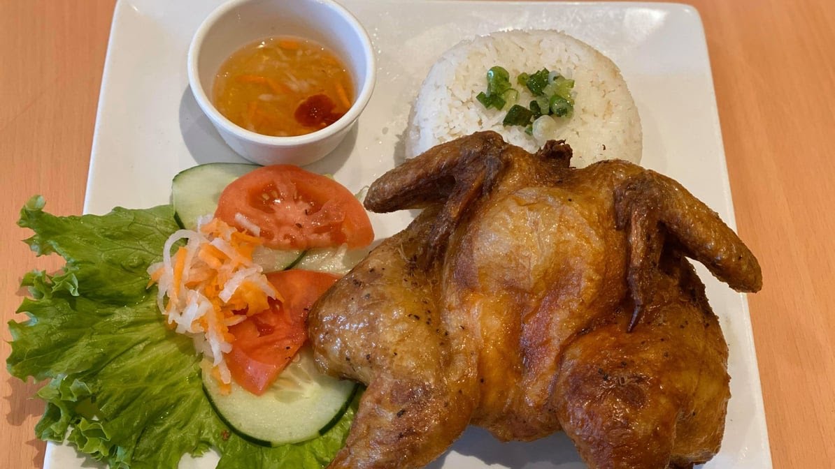 Green Leaf Vietnamese Cuisine by null
