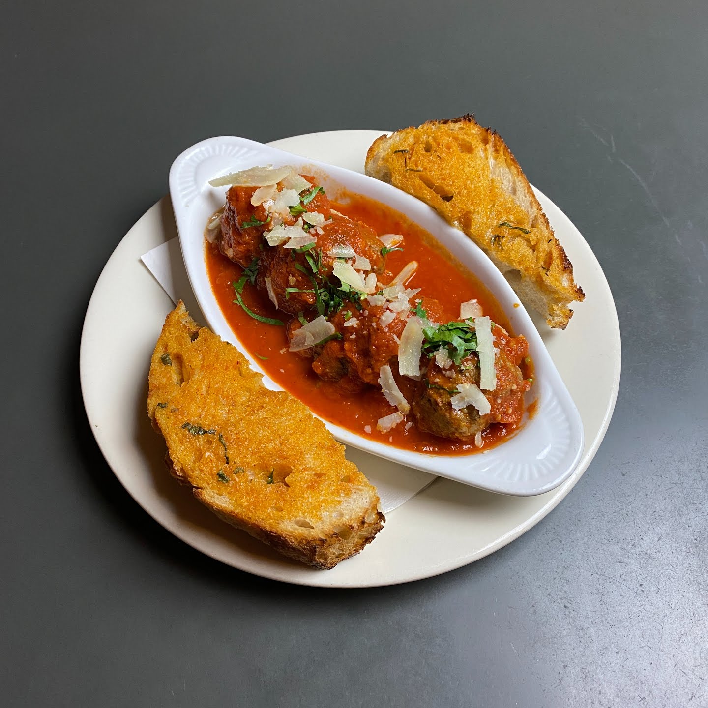 Gruppo NYC Thin Crust Pizza by null