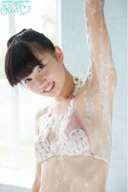 くそエロい　ジュニアアイドル|日本一エロいグラドル” 森咲智美、横乳こぼれるS字ライン水着ショットが「刺激的」すぎる - ライブドアニュース