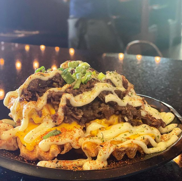 Tonkotsu Ramen Bar by null