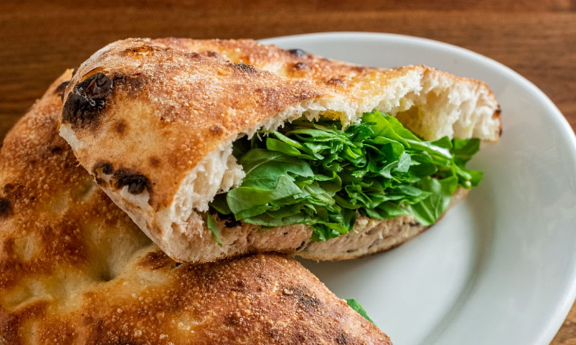 Pizza Brutta by null