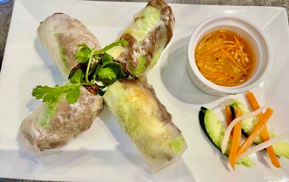 Pho & Beyond by null