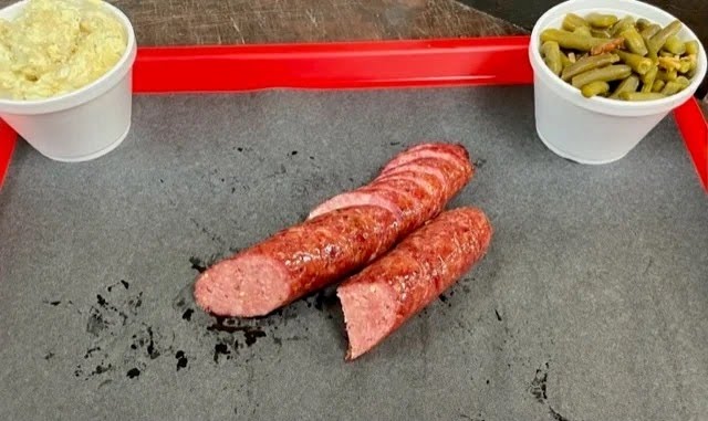 Dozier's BBQ by null